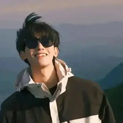 苍傲玉